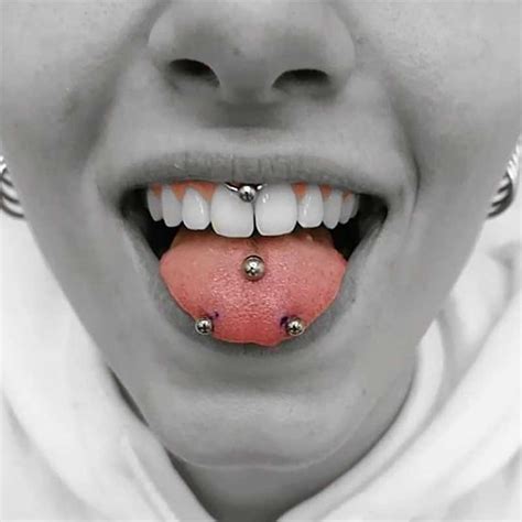 The Snake Eyes Tongue Piercing: What You Need to。